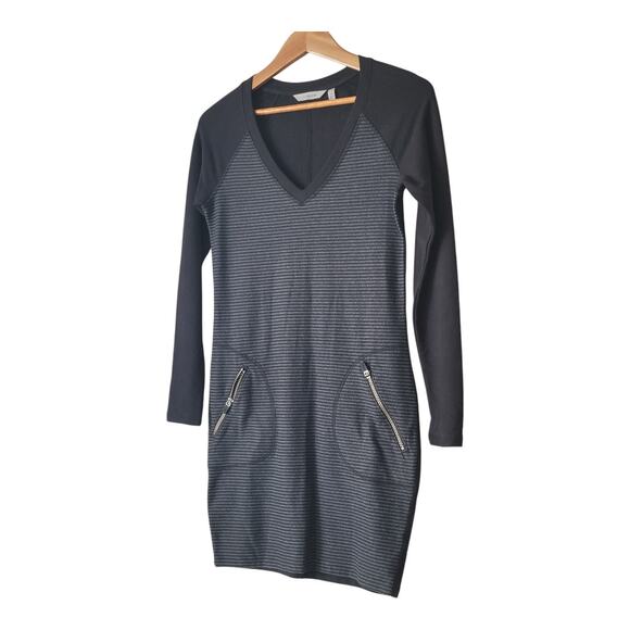 Athleta Gray Striped V-Neck Long Sleeve Sweater Dress Women's XS - Picture 2 of 10